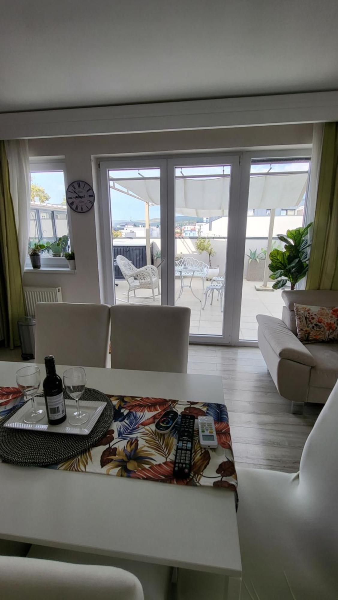 Sibiu Bach Penthouse Lägenhet Exteriör bild